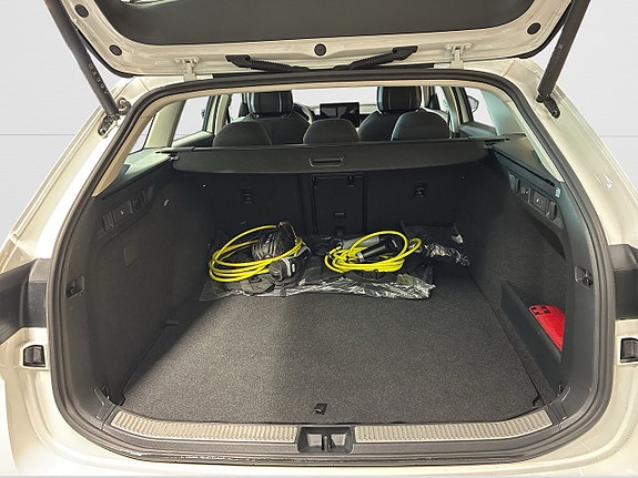 Skoda Superb 12 of 29