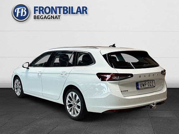 Skoda Superb 8 of 29