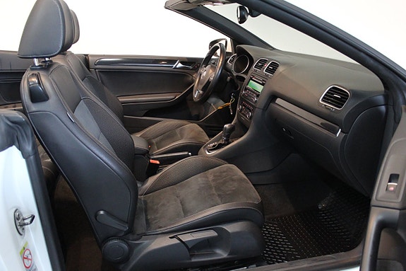Volkswagen Golf VI 11 of 30