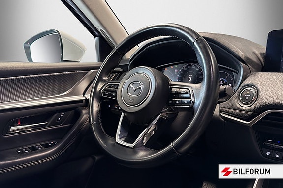 Mazda CX-60 9 of 19