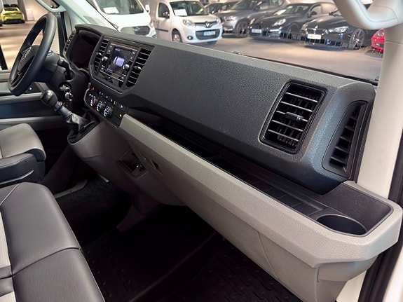 Volkswagen Crafter 35 21 of 27