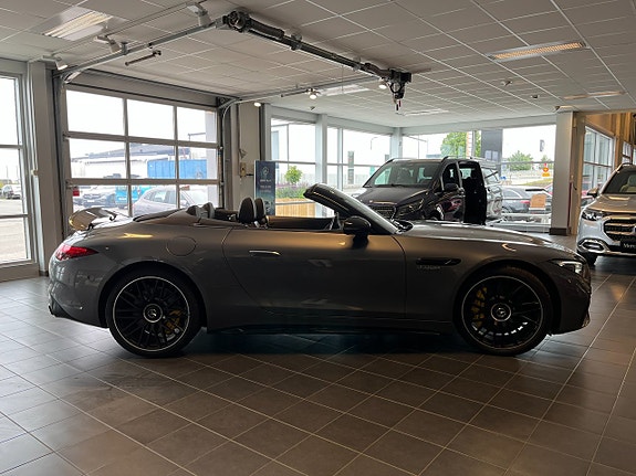 Mercedes-Benz AMG GT Black Series 4 of 5