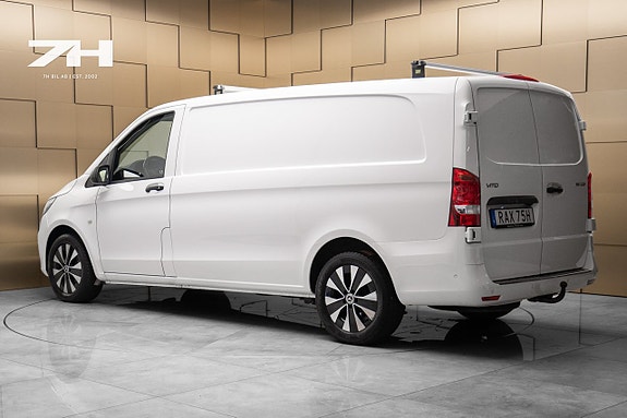 Mercedes-Benz Vito 119 4 of 5