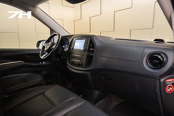 Mercedes-Benz Vito 119 13 of 18