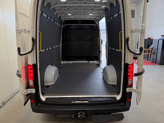 MAN TGE 9 of 28