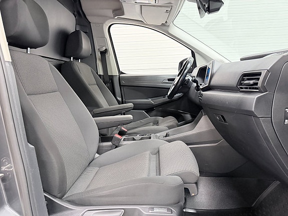 Volkswagen Caddy Maxi 19 of 19