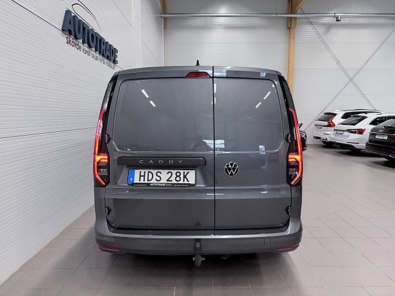 Volkswagen Caddy Maxi 9 of 19