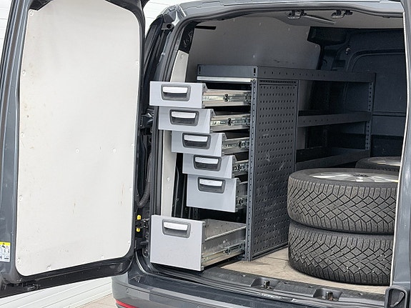 Volkswagen Caddy Maxi 11 of 19