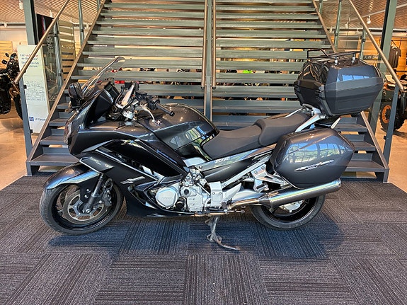 Yamaha Fjr1300 A 1.3 4 of 6