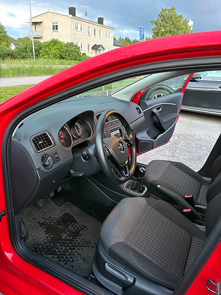 Volkswagen Polo 5 of 5