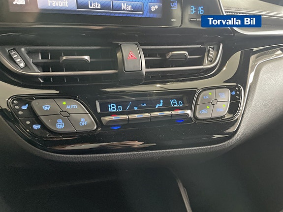 Toyota C-HR 13 of 14