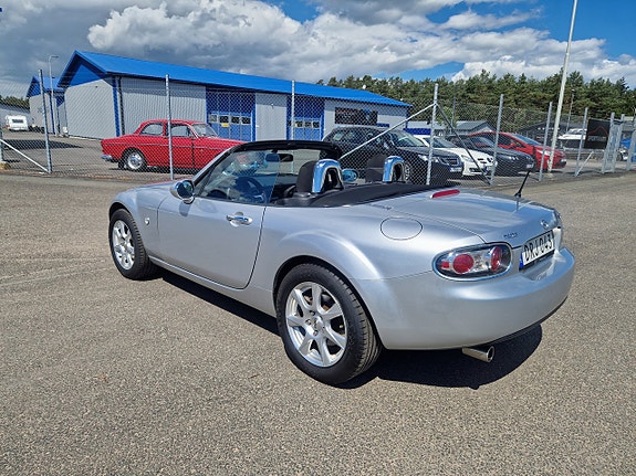Mazda MX-5 7 of 14
