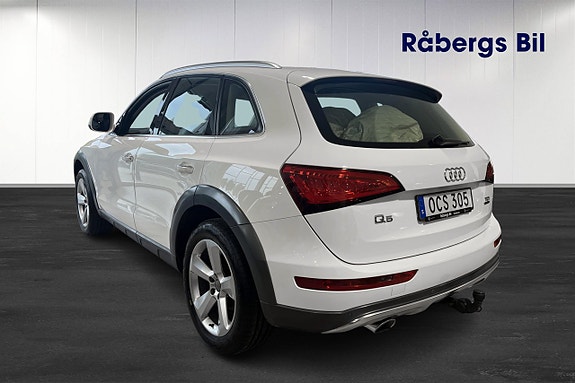 Audi Q5 3 of 5