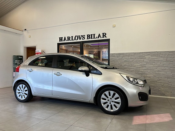 Kia Rio 4 of 17