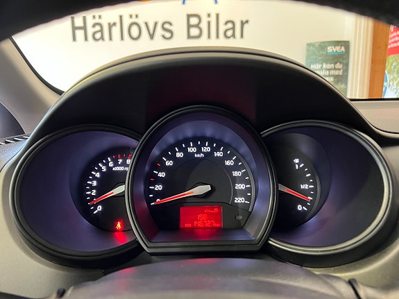 Kia Rio 16 of 17
