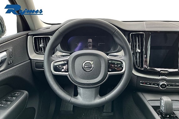 Volvo XC60 12 of 21