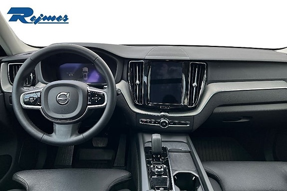 Volvo XC60 11 of 21