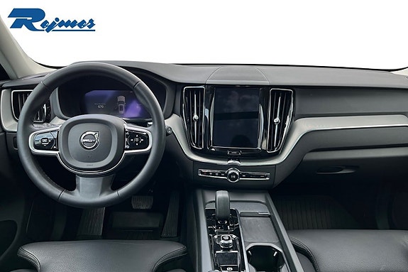 Volvo XC60 11 of 21