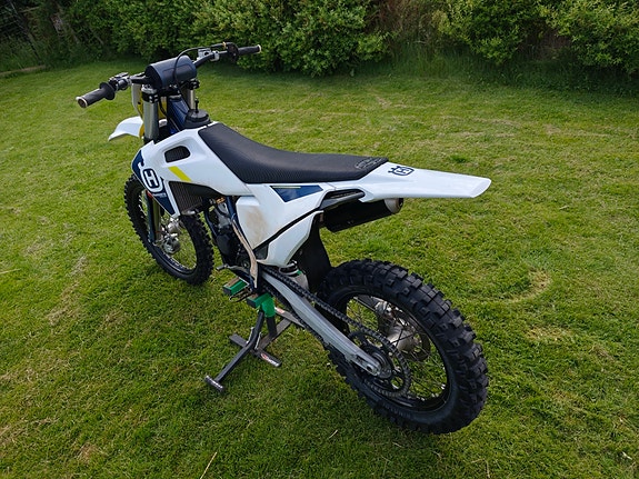 Husqvarna HQV TC 125 2 of 5