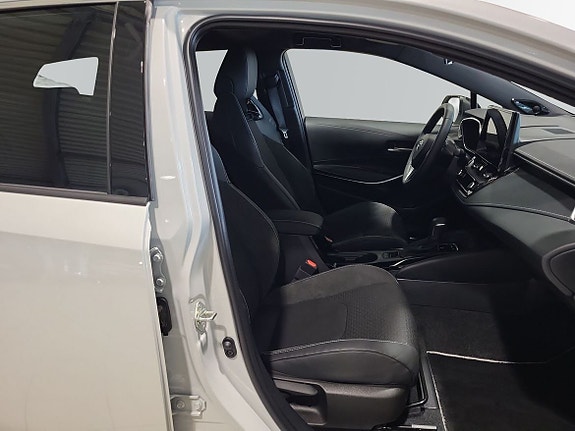 Toyota Corolla 6 of 19