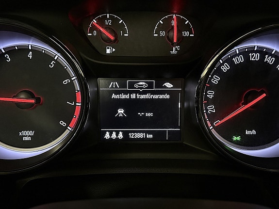 Opel Astra 14 of 27