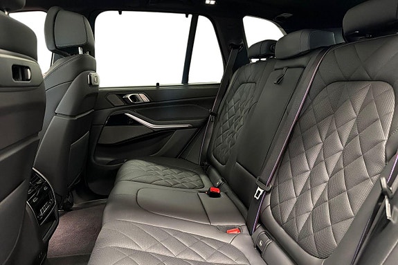 BMW X5 11 of 18