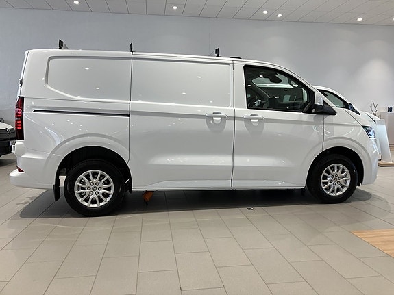 Volkswagen Transporter 4 of 5