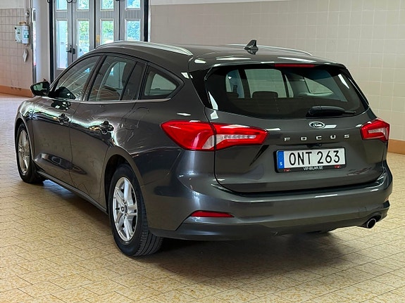 Ford Focus 5 of 5