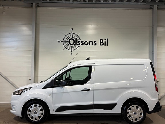 Ford Transit Connect 3 of 5
