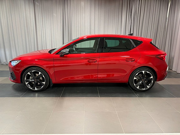 Cupra Leon 2 of 5