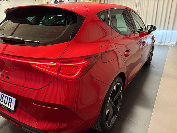 Cupra Leon 4 of 5