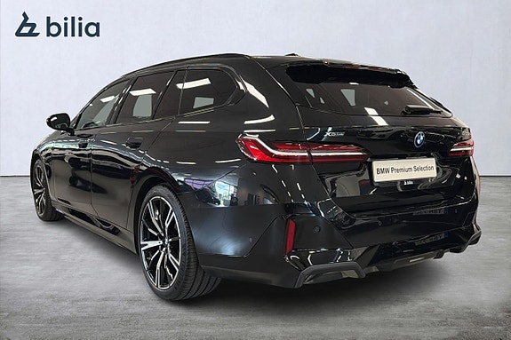 BMW 530e 2 of 18