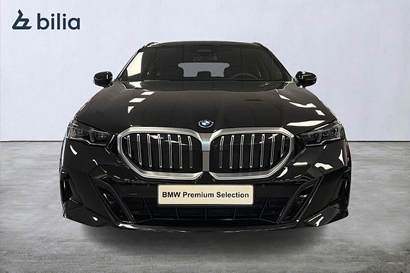 BMW 530e 5 of 18