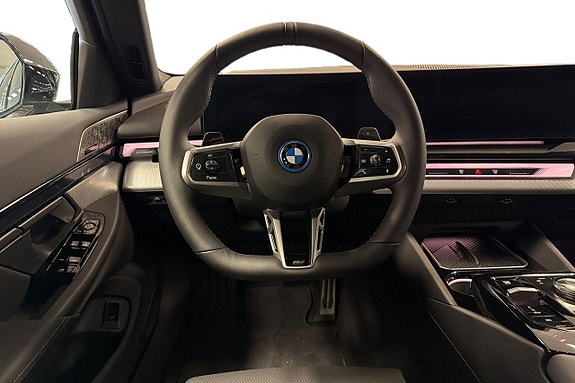 BMW 530e 9 of 18