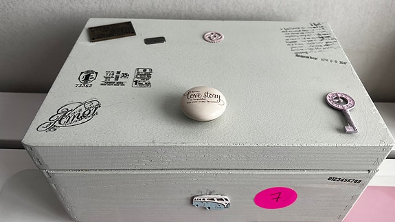 Product image 8 of 10