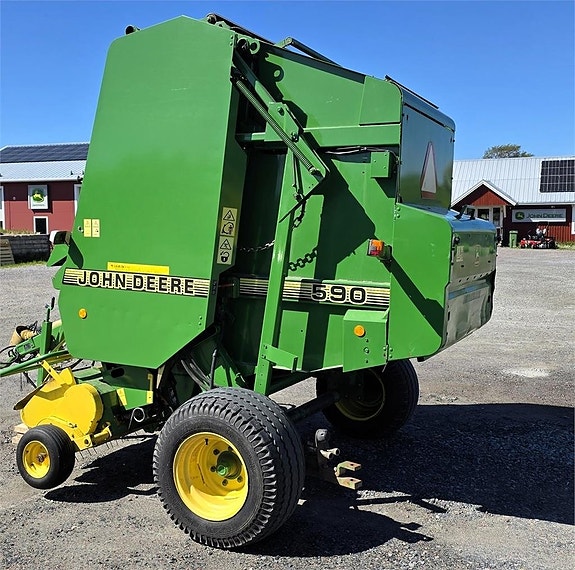 John Deere 590 rundbalspress 4 of 5