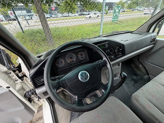 Volkswagen LT 10 of 15