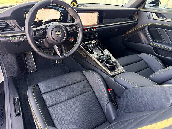 Porsche 911 Turbo S 7 of 9