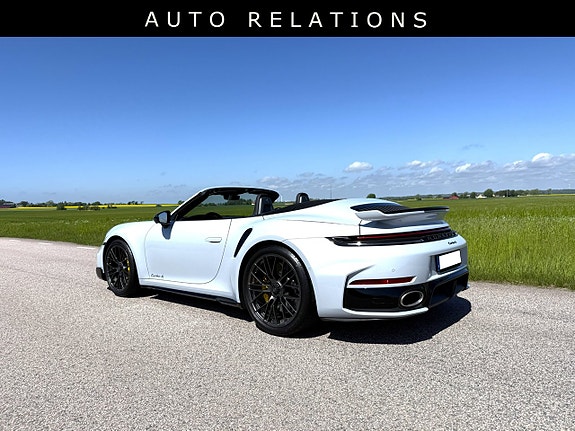 Porsche 911 Turbo S 6 of 9