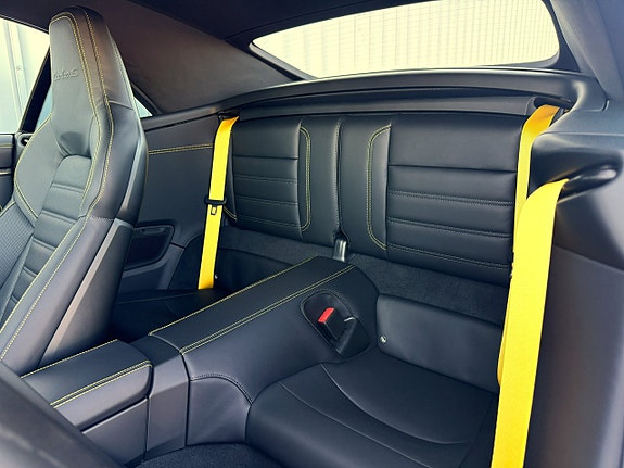 Porsche 911 Turbo S 8 of 9
