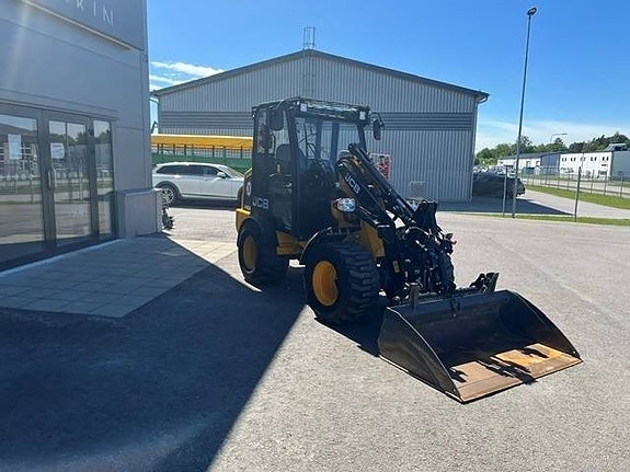 JCB 403 3 of 10