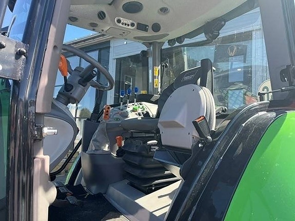 Deutz-Fahr 5125 6 of 11