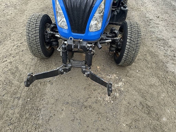 New Holland Boomer 50 9 of 10