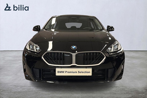 BMW 120 5 of 18