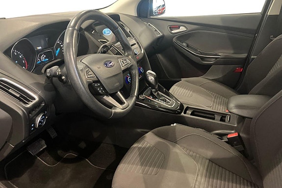 Ford Focus 14 of 21