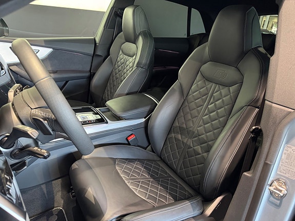 Audi Q8 5 of 5