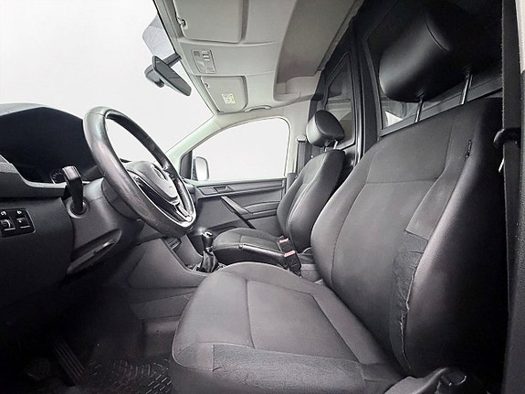 Volkswagen Caddy Maxi 12 of 24