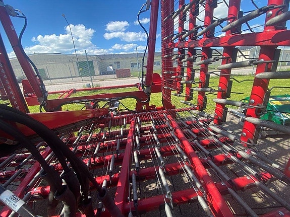 Horsch Cura 2 of 6