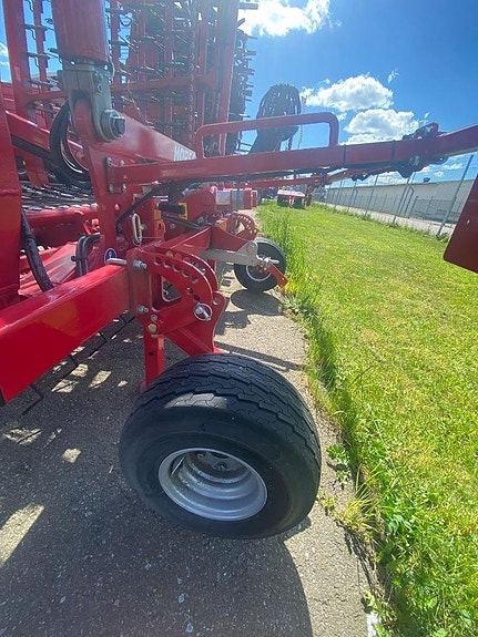 Horsch Cura 6 of 6