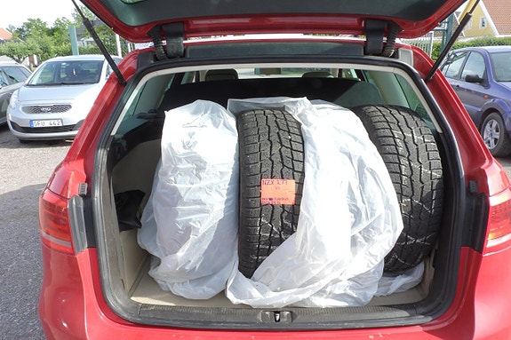 Volkswagen Passat 11 of 17